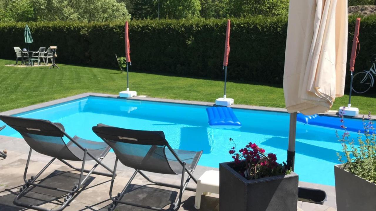 B&B Maison Saint Tropez 에인트호번 외부 사진