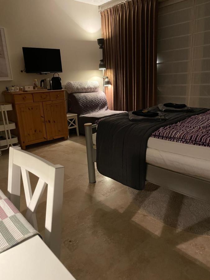 B&B Maison Saint Tropez 에인트호번 외부 사진