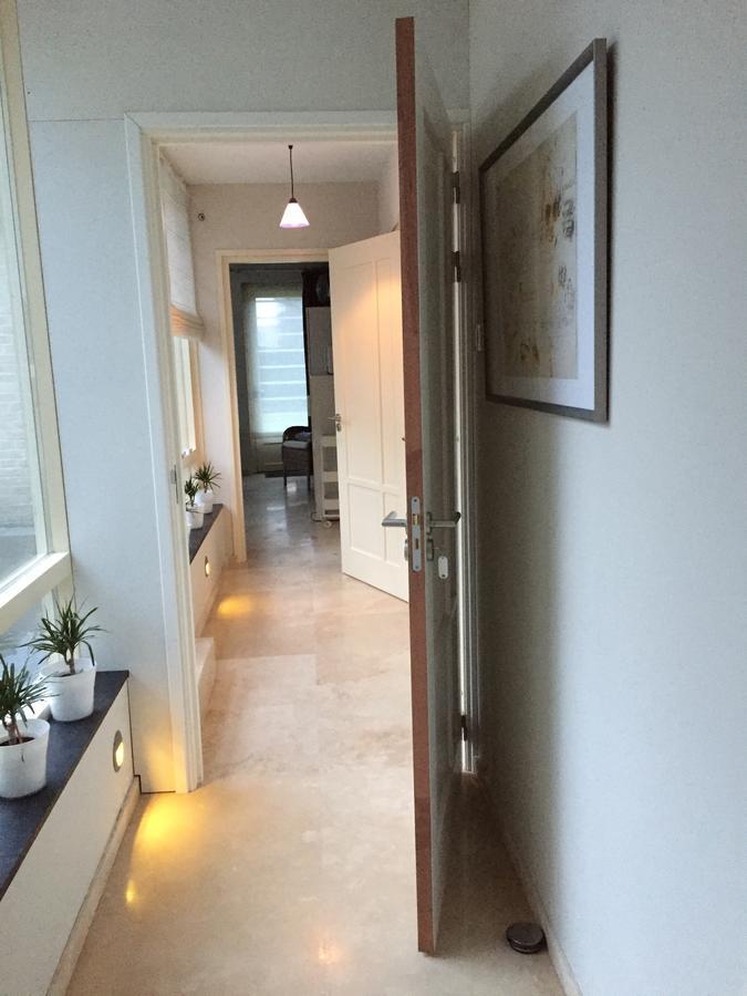 B&B Maison Saint Tropez 에인트호번 외부 사진